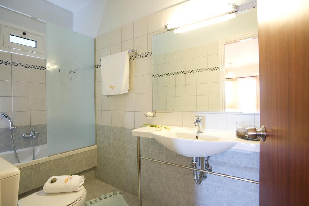 Adriatica Aparthotel 2*